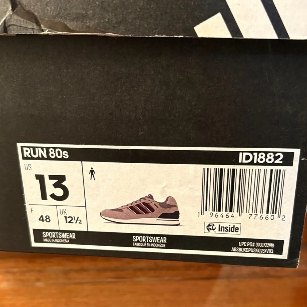 New Men’s‎ Adidas Run 80s Gray and Maroon Sneakers Size 13